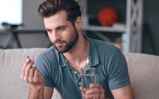 Drug treatment prostate